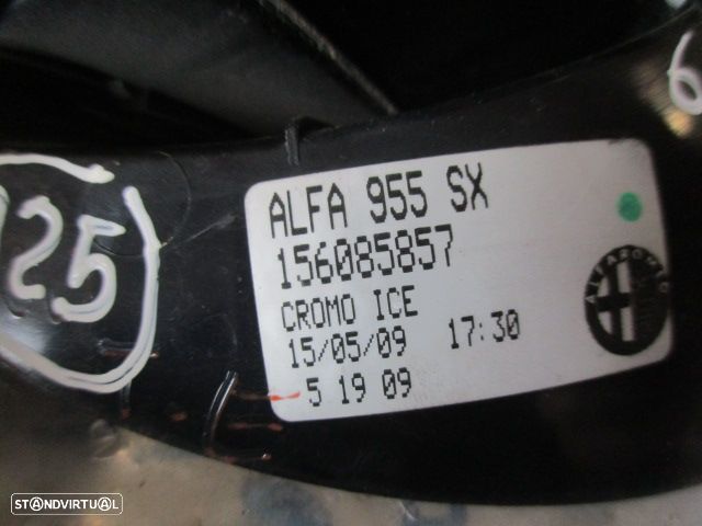 Farol Tras 156085857 ALFA ROMEO MITO FASE 1 2019 1.3JTD 90CV 3P PRETO ESQ ORIGINAL ALFA ROMEO MITO FASE 1  2010 1.3JTD 95CV 3P PRETO - 4