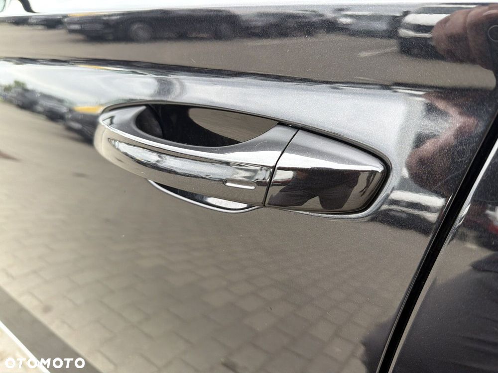 Skoda Superb 2.0 TDI SCR L&K DSG - 38