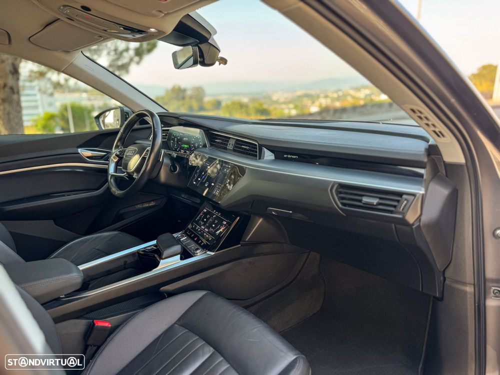 Audi e-tron 55 quattro Advanced - 35