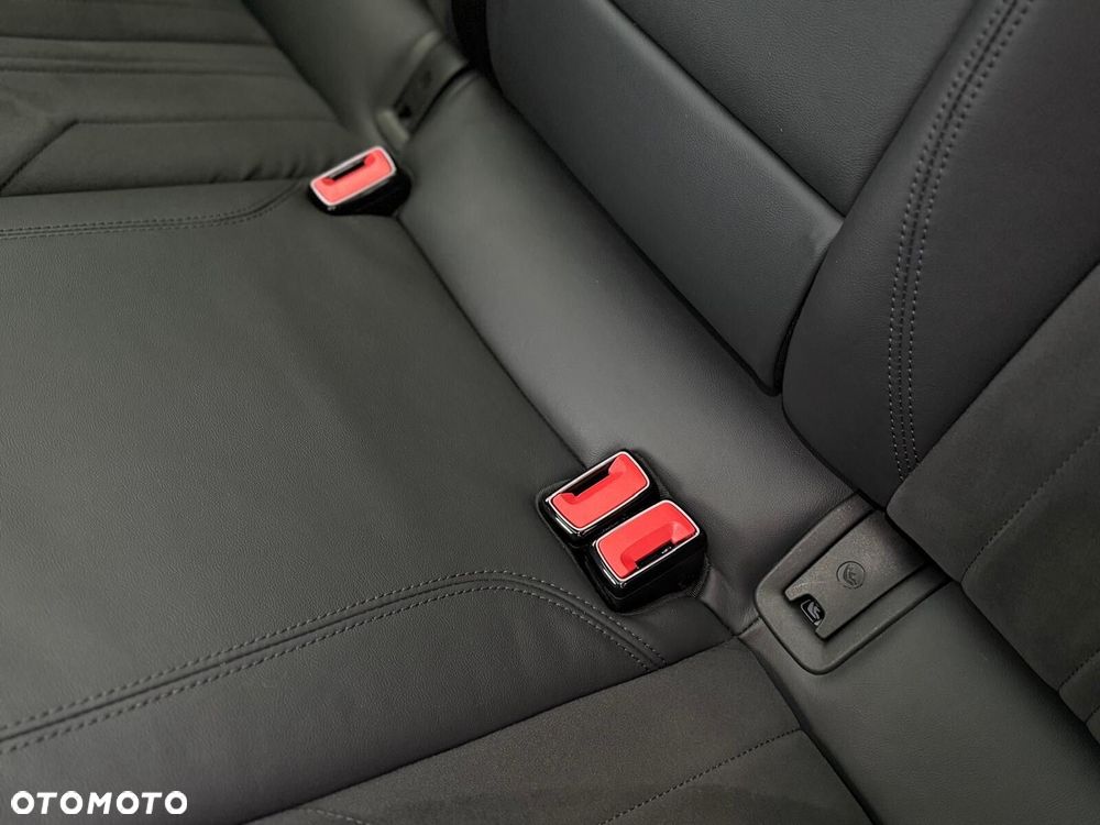 Audi A6 Allroad - 29