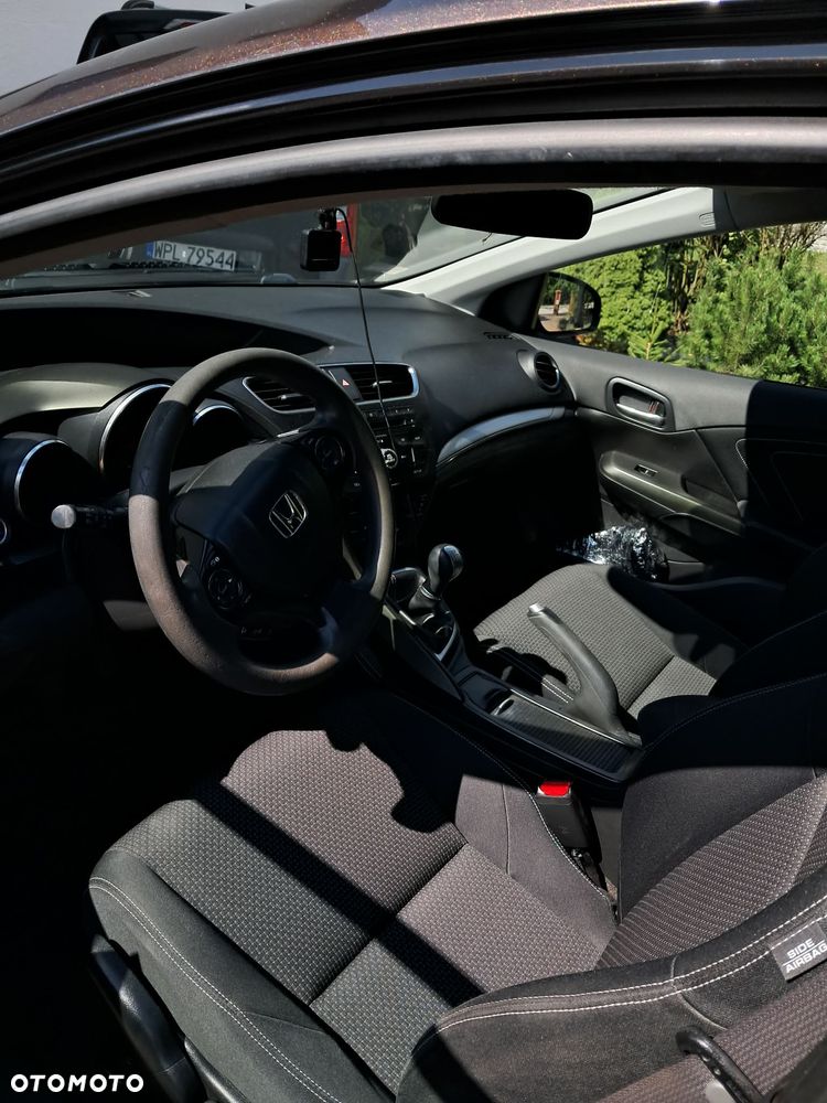 Honda Civic 1.4 Comfort (Honda Connect+) - 2