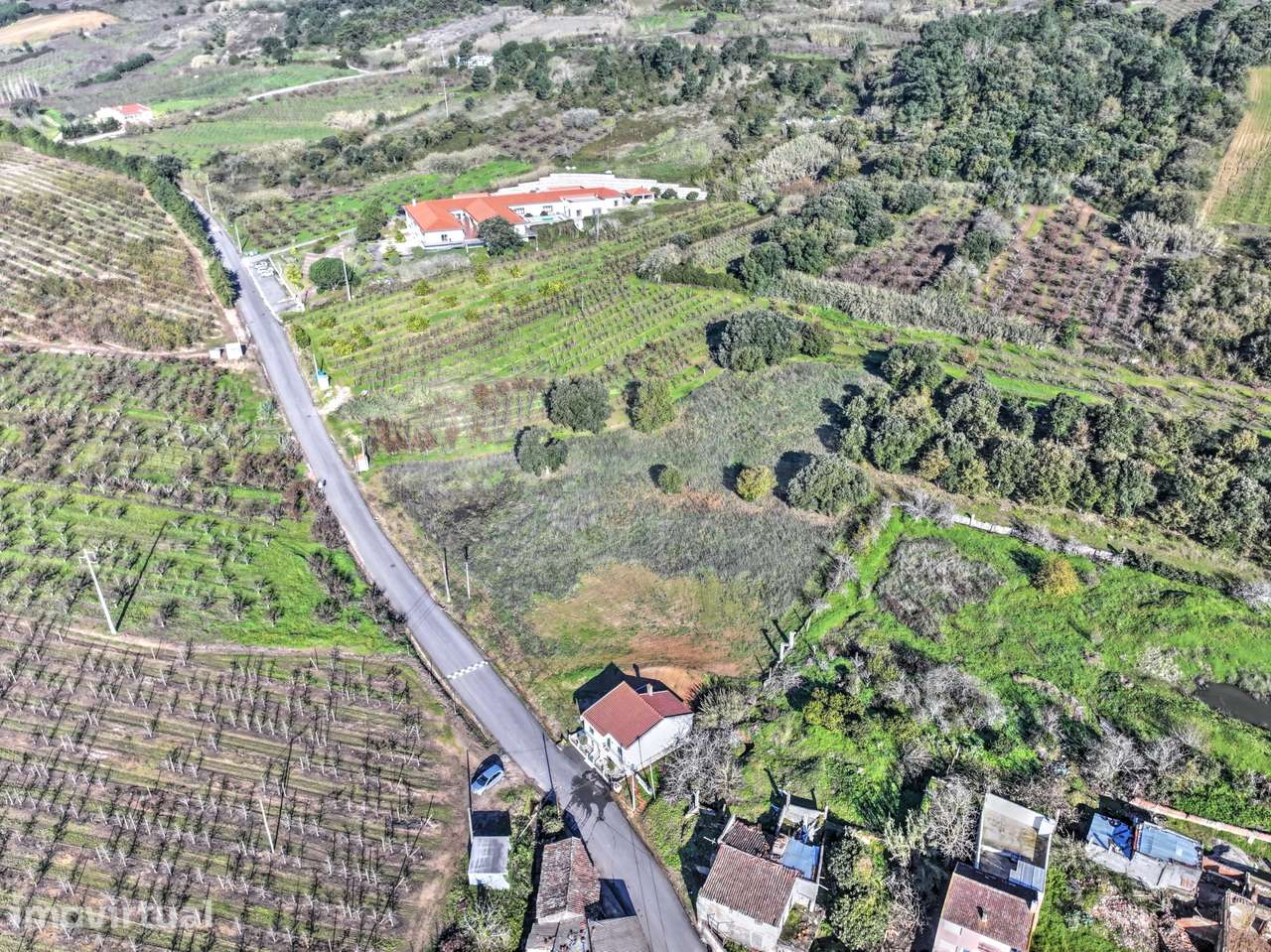 Terreno Rústico c/ 3.000m2 de Viabilidade de Construção