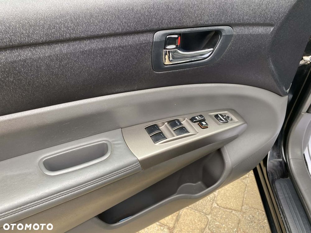 Toyota Prius 1.5 VVT-i Sol - 9