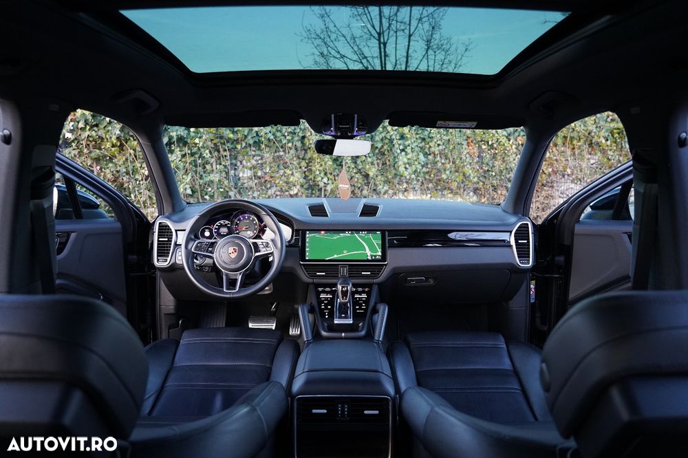 Porsche Cayenne S - 11