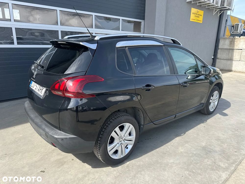 Peugeot 2008 1.6 BlueHDi Style - 6