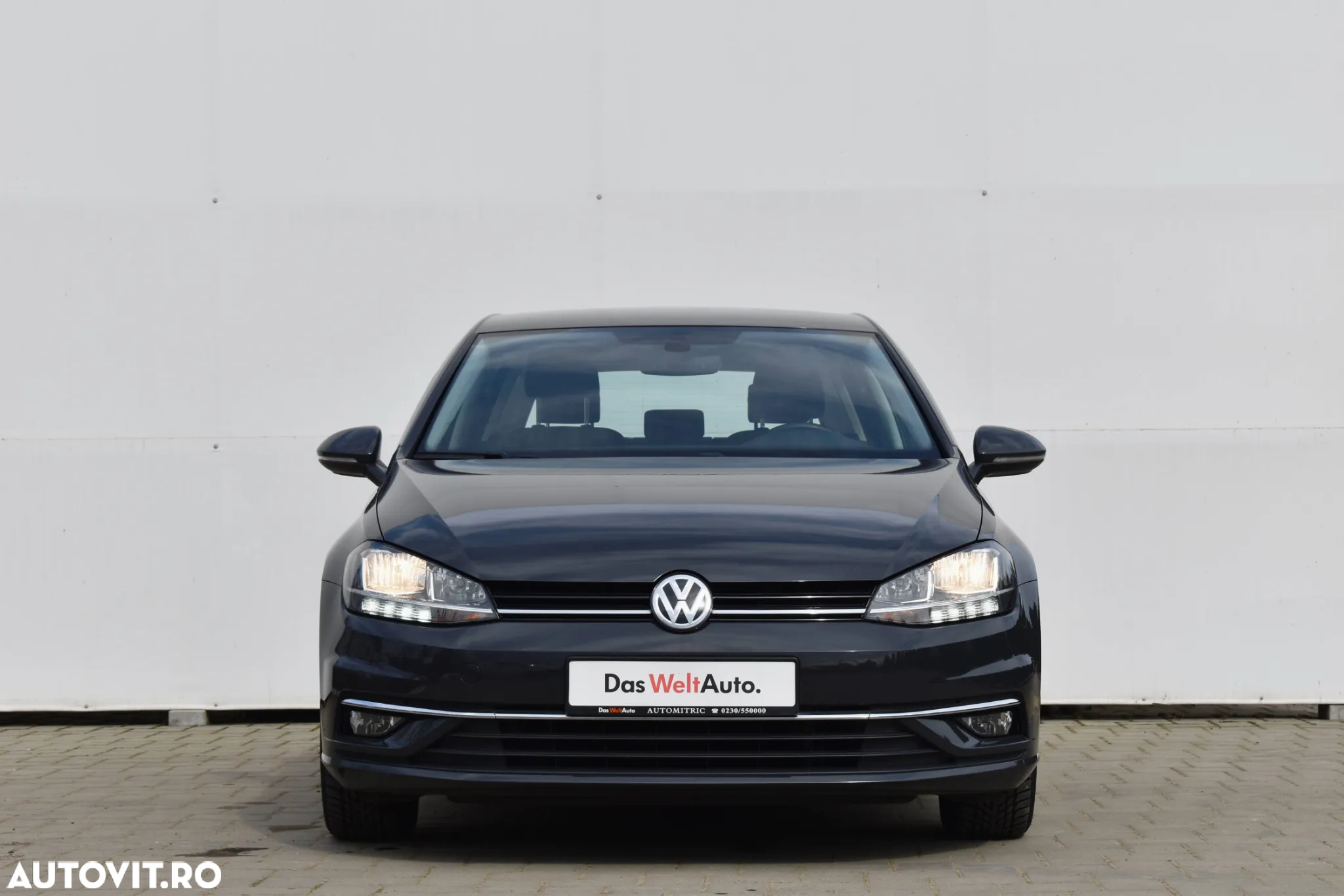 Volkswagen Golf 1.6 TDI Comfortline - 9