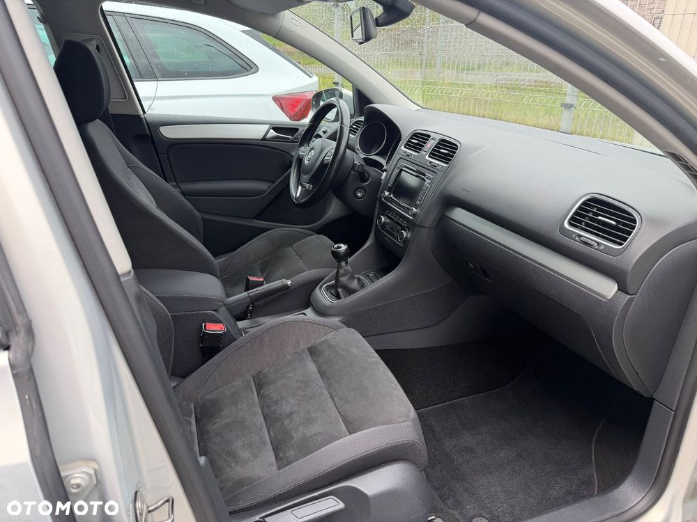 Volkswagen Golf 1.4 TSI Highline - 8