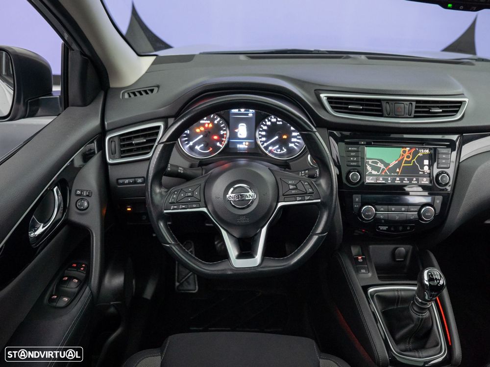 Nissan Qashqai 1.5 dCi N-Connecta - 14