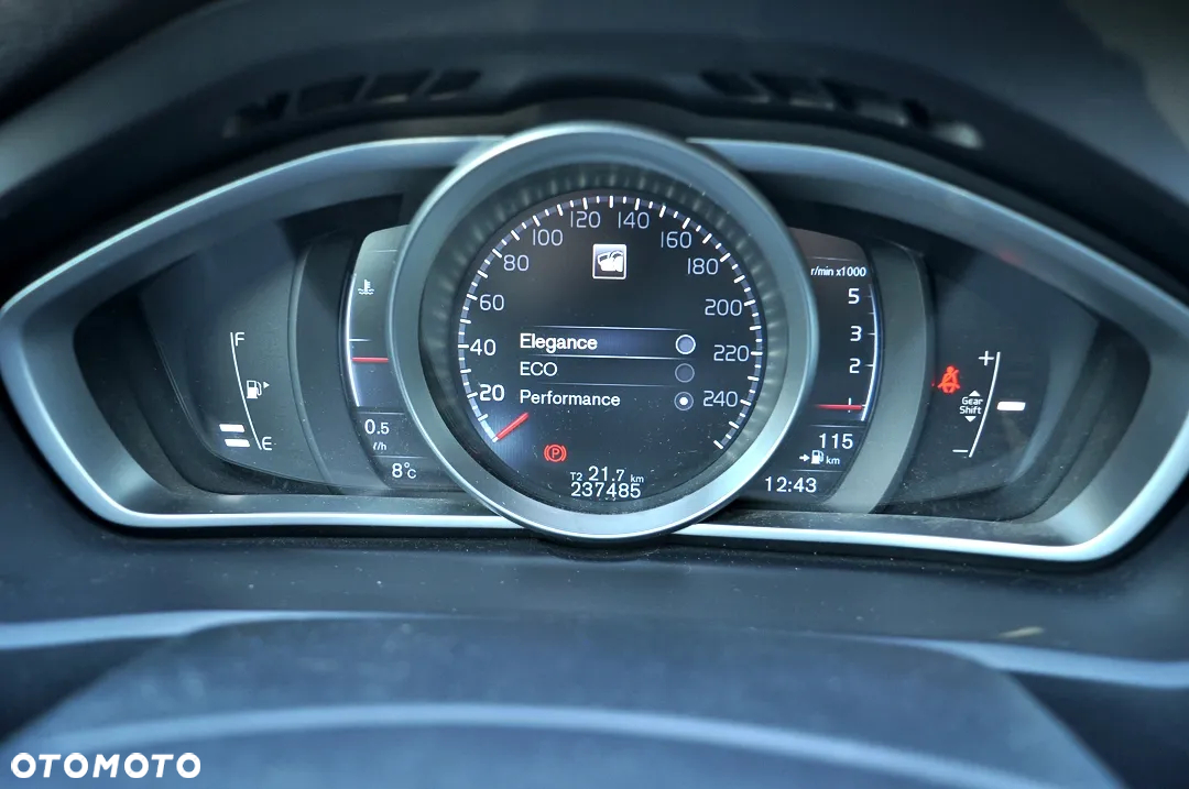 Volvo V40 D2 Drive-E Summum - 23