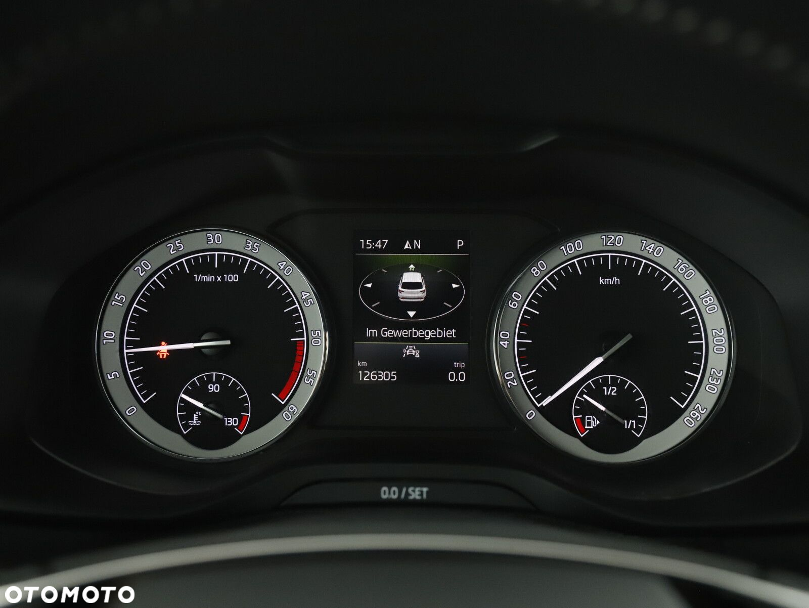 Skoda Karoq 2.0 TDI SCR 4x4 Sportline DSG - 13