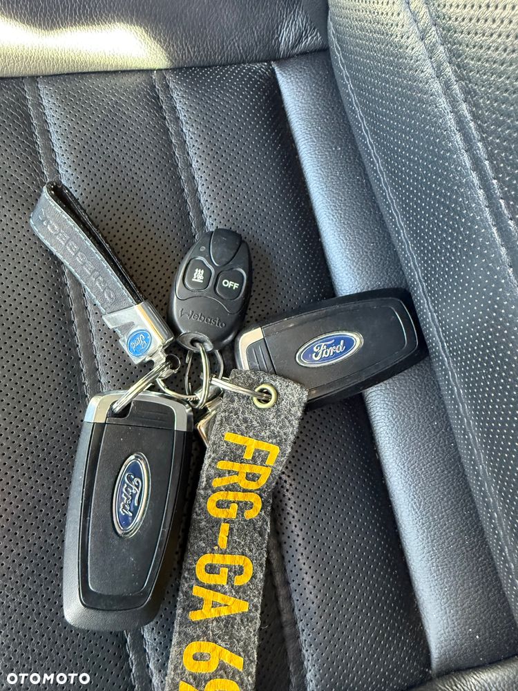 Ford Galaxy 2.0 EcoBlue 4WD Titanium - 36