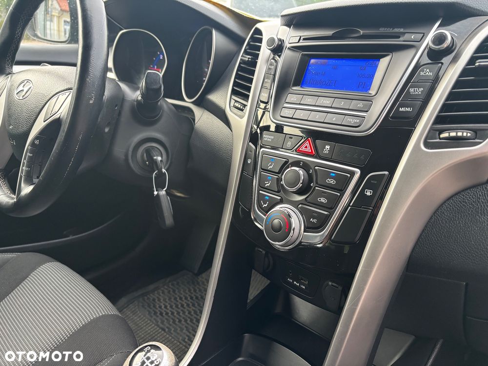 Hyundai i30 1.4 CRDi Trend - 6