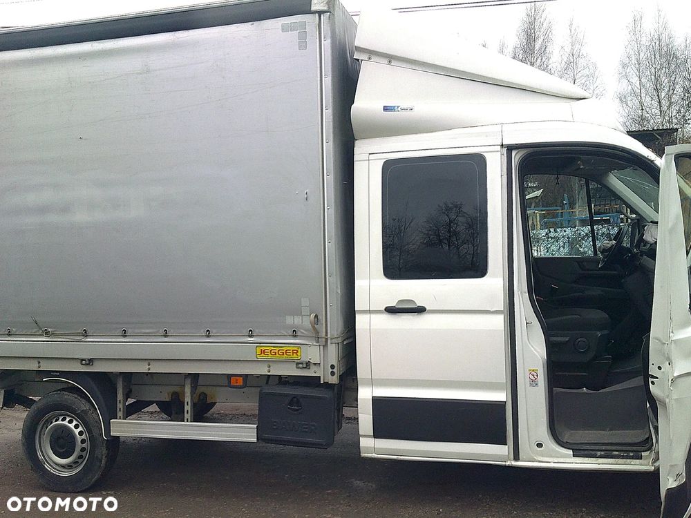 Volkswagen CRAFTER - 8