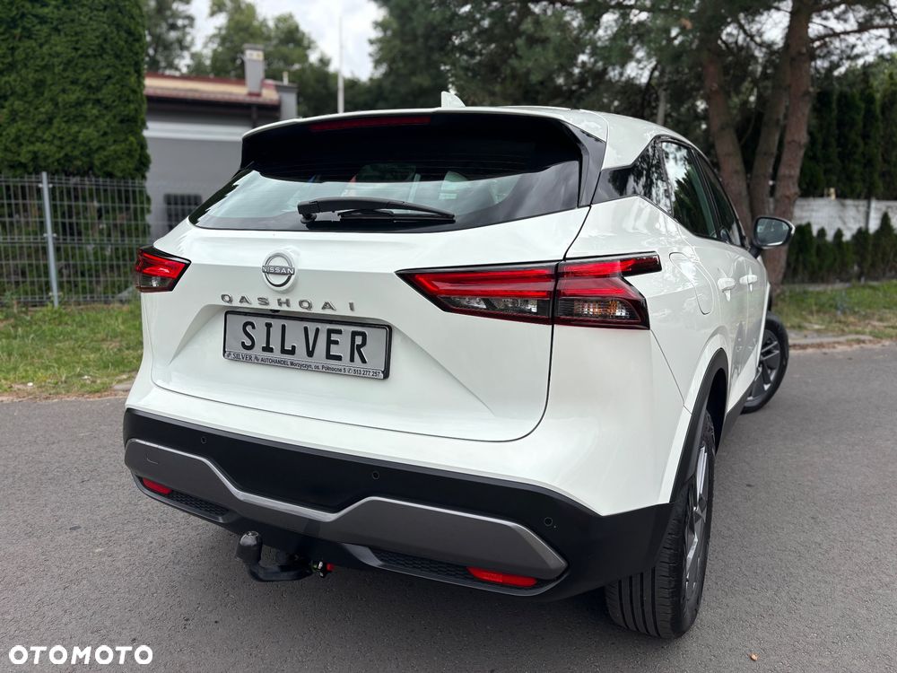 Nissan Qashqai 1.3 DIG-T MHEV Xtronic N-Connecta - 4