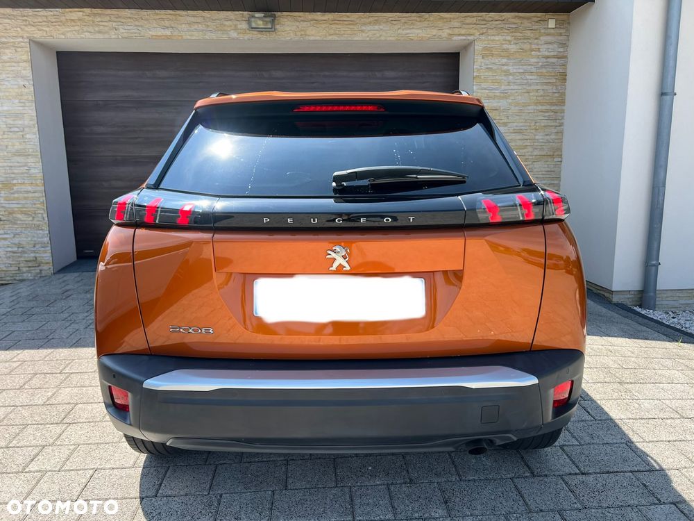 Peugeot 2008 PureTech 100 Allure - 6