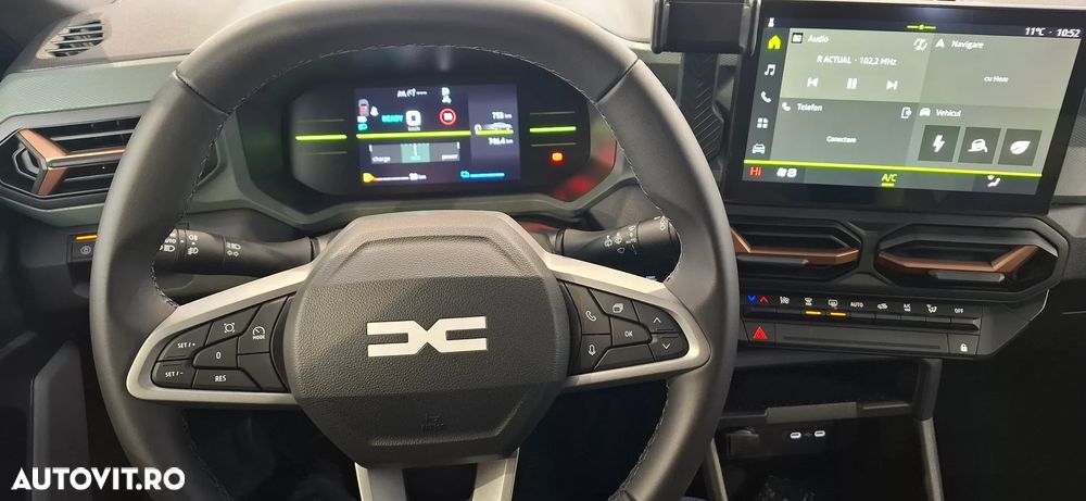 Dacia Duster HEV 140 Extreme - 24