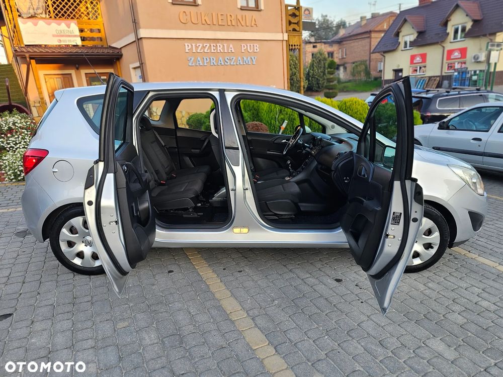 Ford Focus 1.8 FF Trend - 10