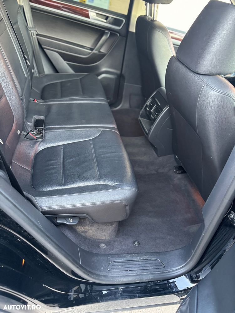Volkswagen Touareg 3.0 V6 TDI SCR Blue Motion DPF Automatik - 13