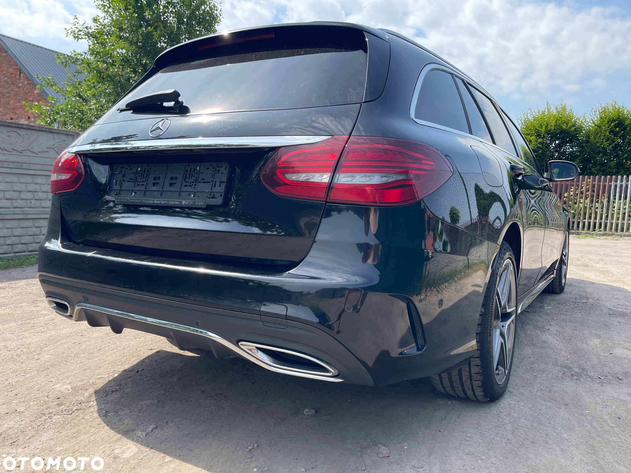 Mercedes-Benz Klasa C 220 d T 9G-TRONIC AMG Line - 9