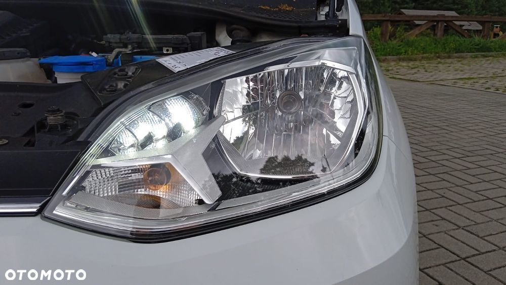 Volkswagen up! 1.0 move - 6
