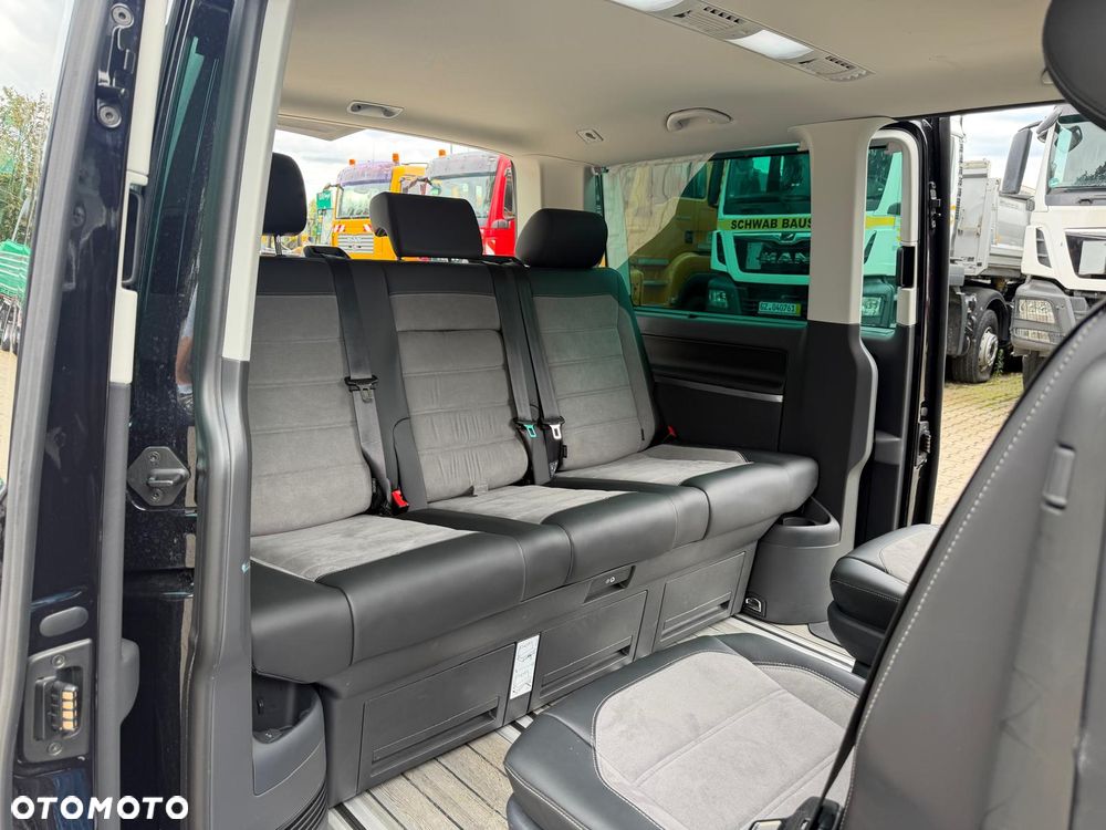 Volkswagen Multivan - 31