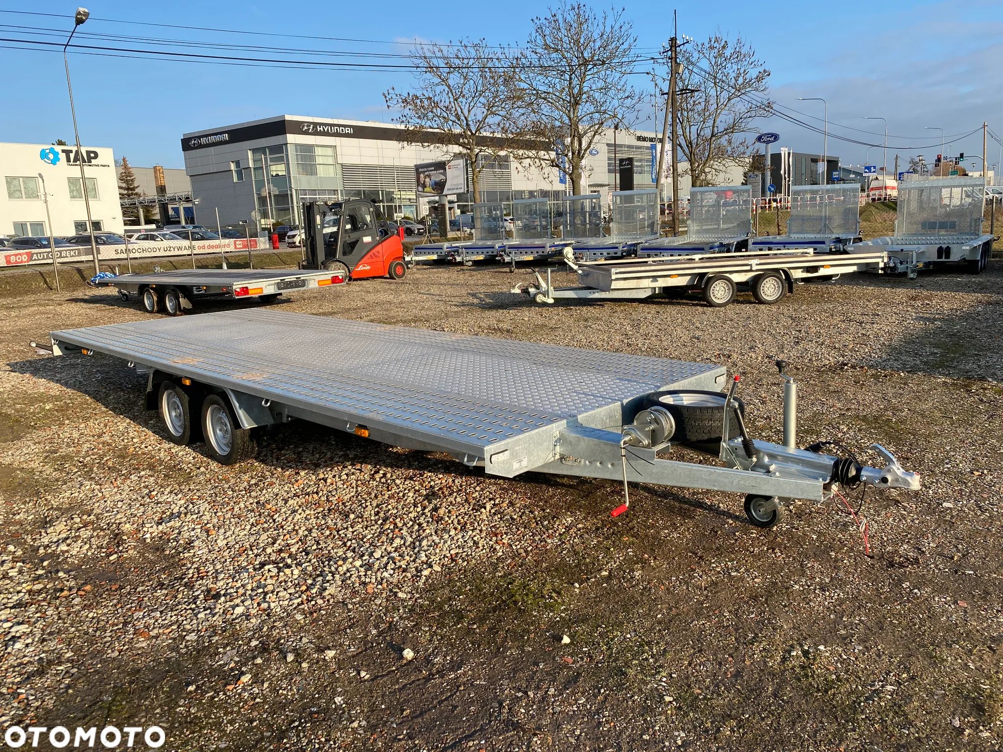 Niewiadów Mars 600X220 CM DMC 3500KG PŁASKA 2 OSIOWA DO PRZEWOZU SAMOCHODÓW I MASZYN MAŁE KOŁA 13 WZMACNIANE WYPEŁNIENIE BLACHA ALU Z KOŁEM ZAPASOWYM | RATY | LEASING | - 1