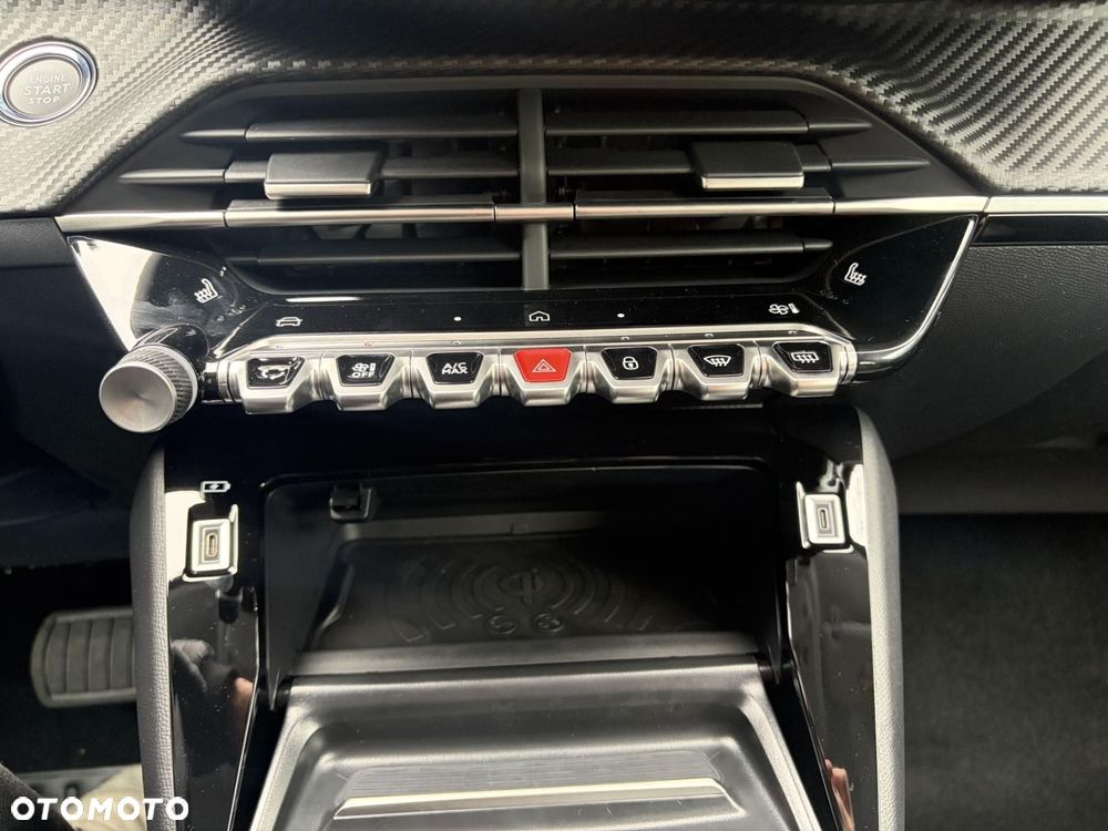 Peugeot 208 54kWh Allure - 16