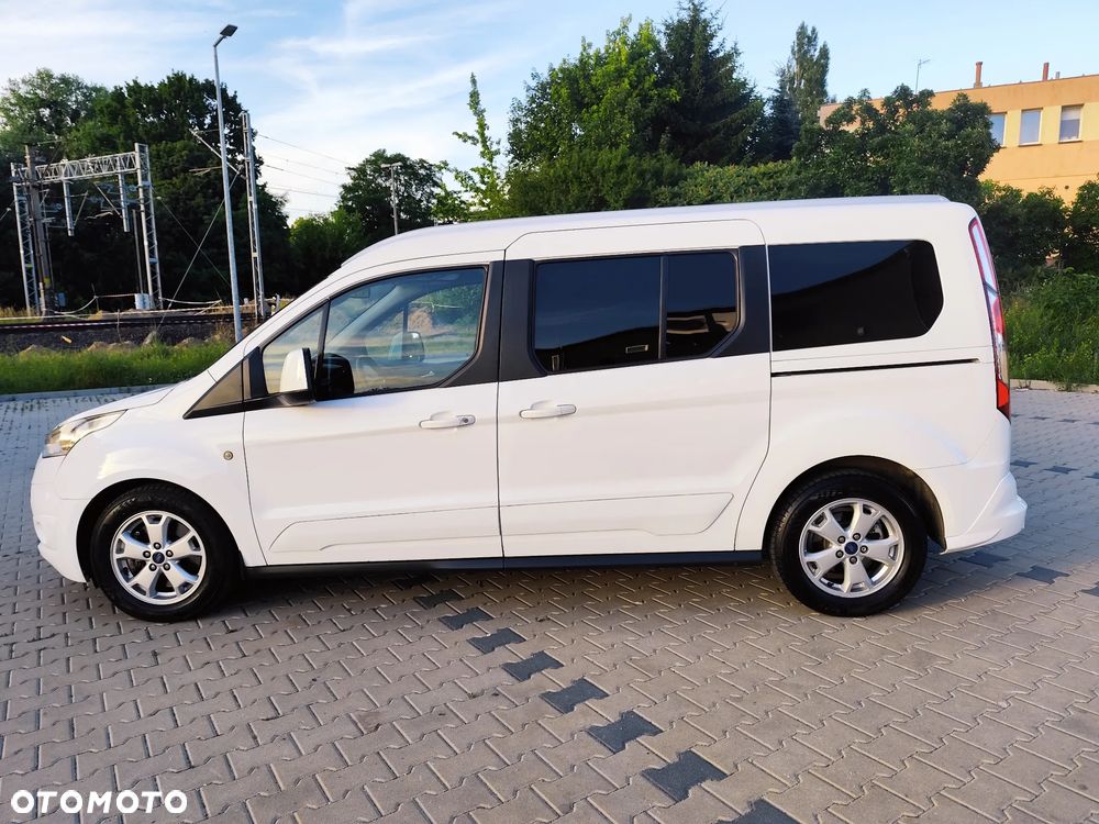 Ford Tourneo Connect Grand - 3