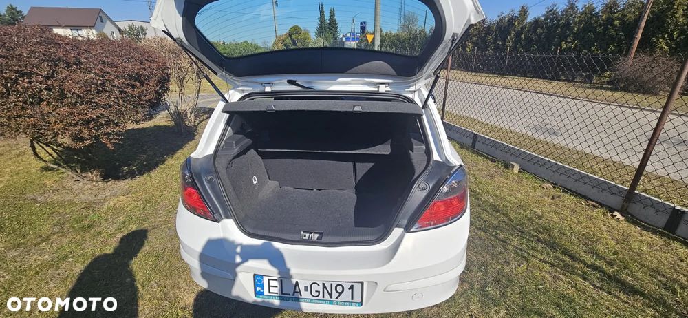 Opel Astra 1.4 - 13