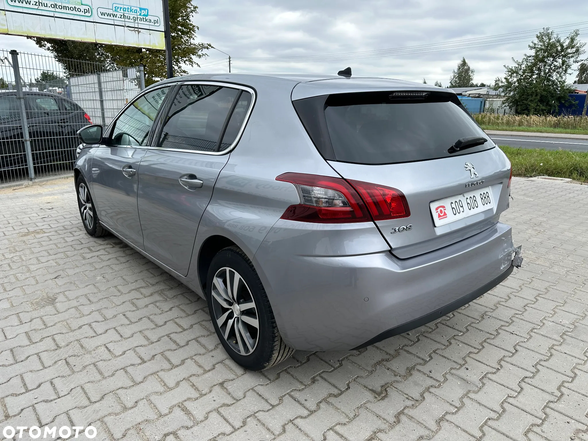 Peugeot 308 - 7