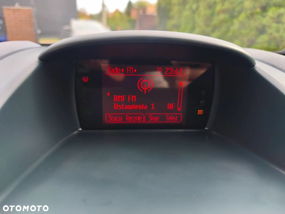 Ford Fiesta 1.25 Titanium - 28