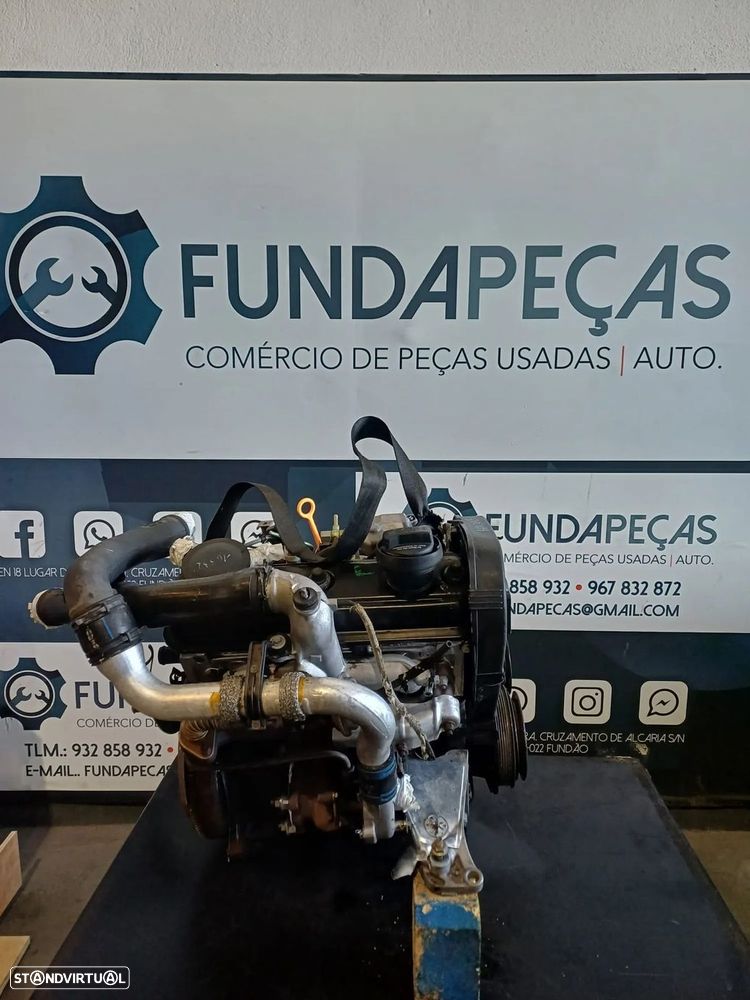 Motor Audi A4 1.9TDi 90Cv Ref: AHU - 1