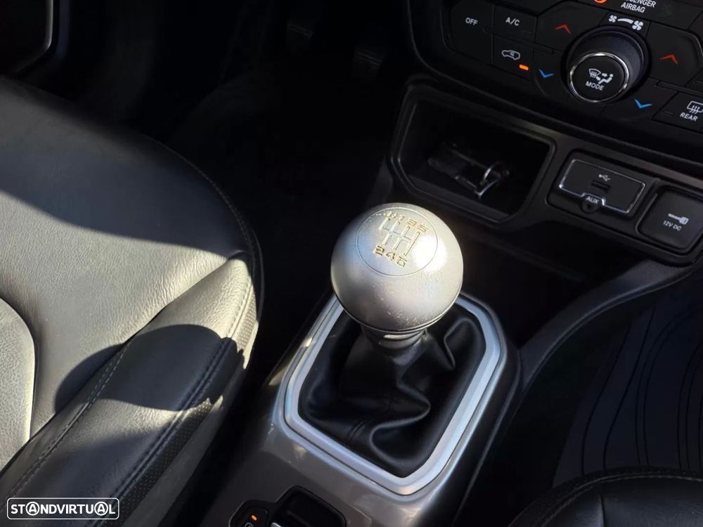 Jeep Renegade 1.0 T-GDI Limited - 26