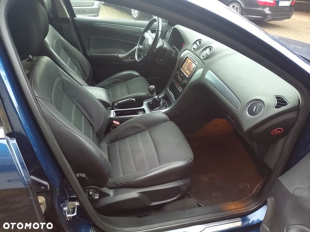 Ford Mondeo 2.0 TDCi Titanium - 30