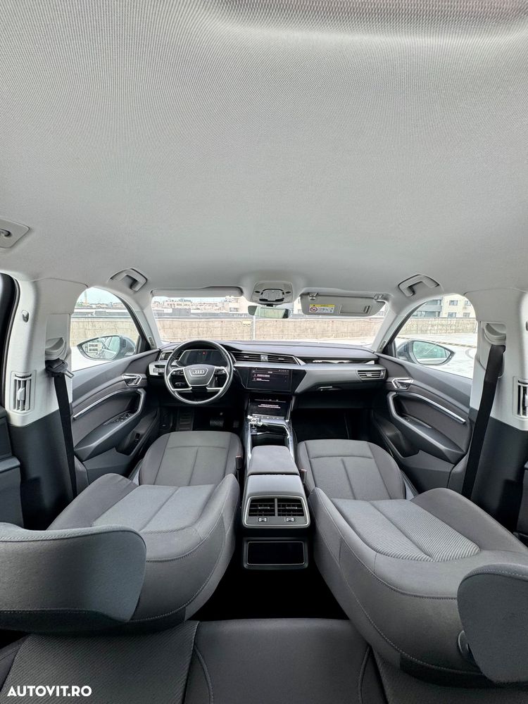 Audi e-tron 55 quattro advanced - 10