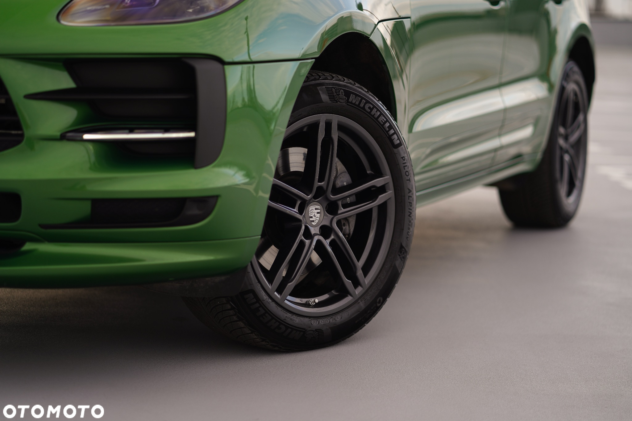 Porsche Macan Standard - 2
