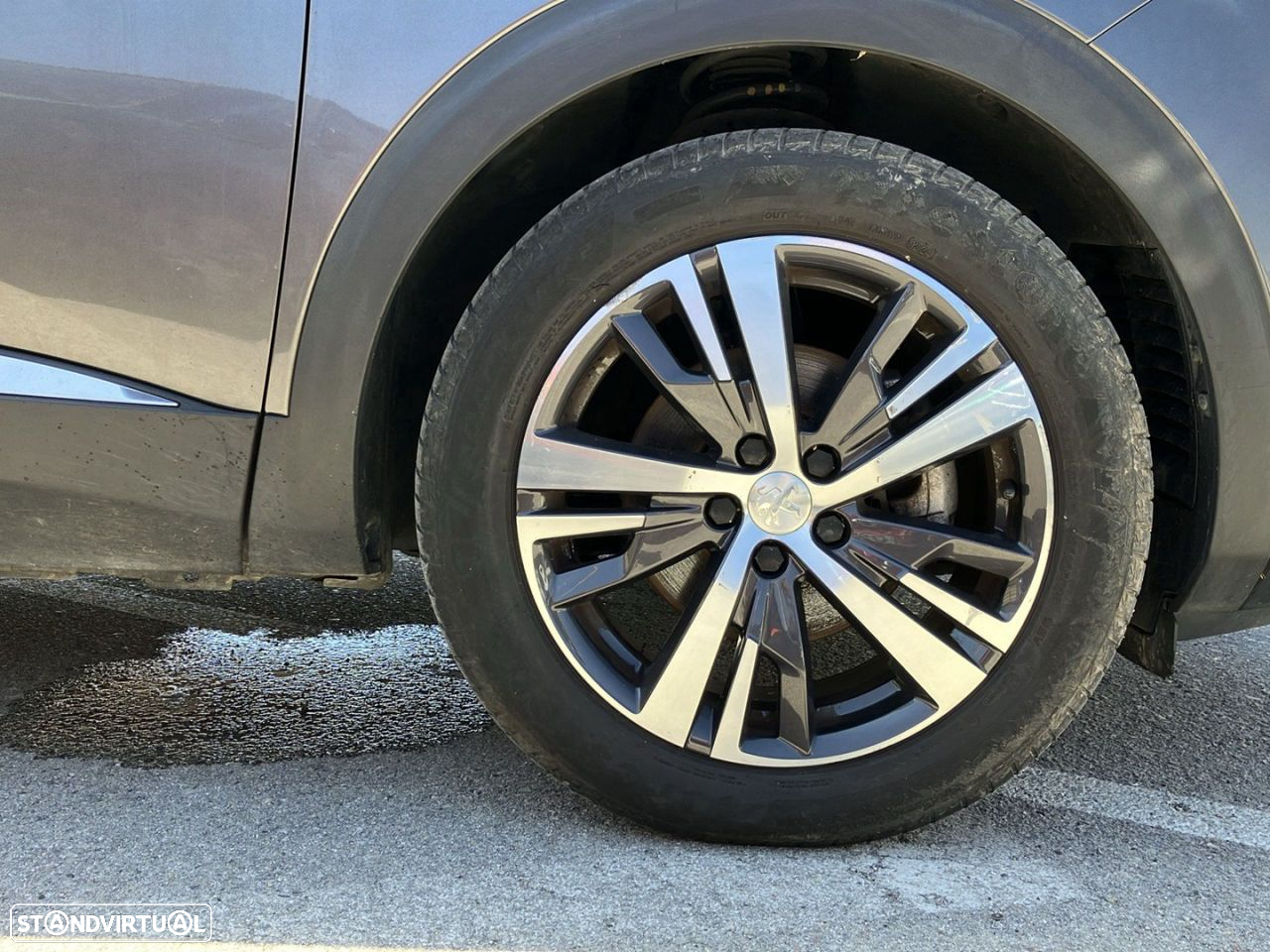 Peugeot 5008 1.5 BlueHDi Allure EAT8 - 25