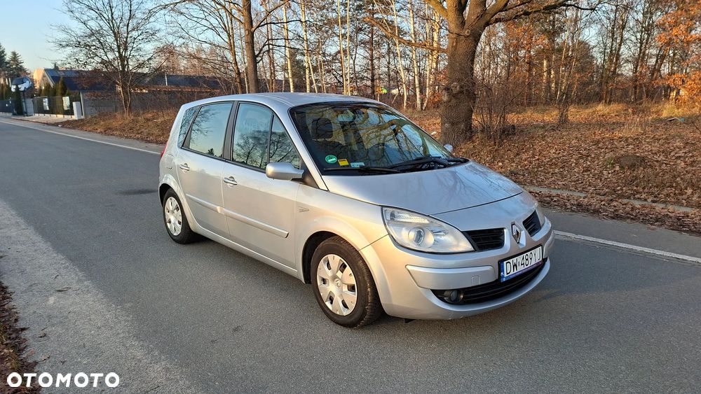 Renault Scenic 1.5 dCi Expression - 1