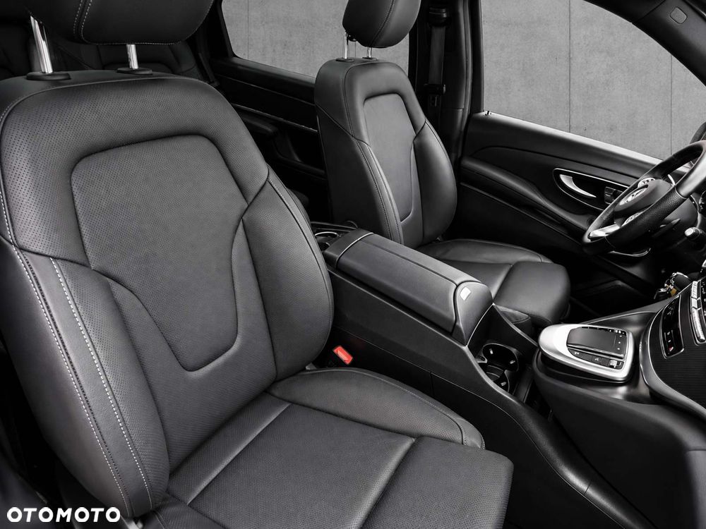 Mercedes-Benz Klasa V 300 d lang 4Matic 9G-TRONIC Avantgarde - 5