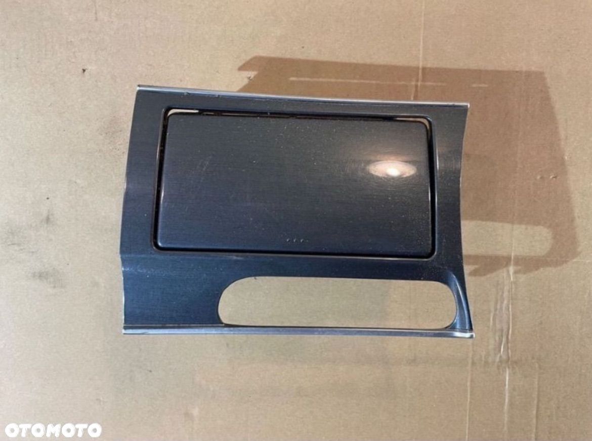 GR1C 64431 uchwyt na kubek mazda 6 gg gy cupholder - 1
