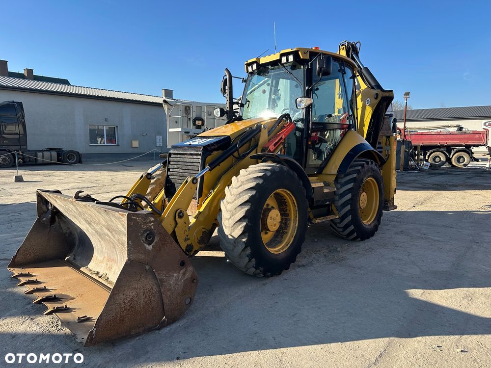 Caterpillar 444F - 11