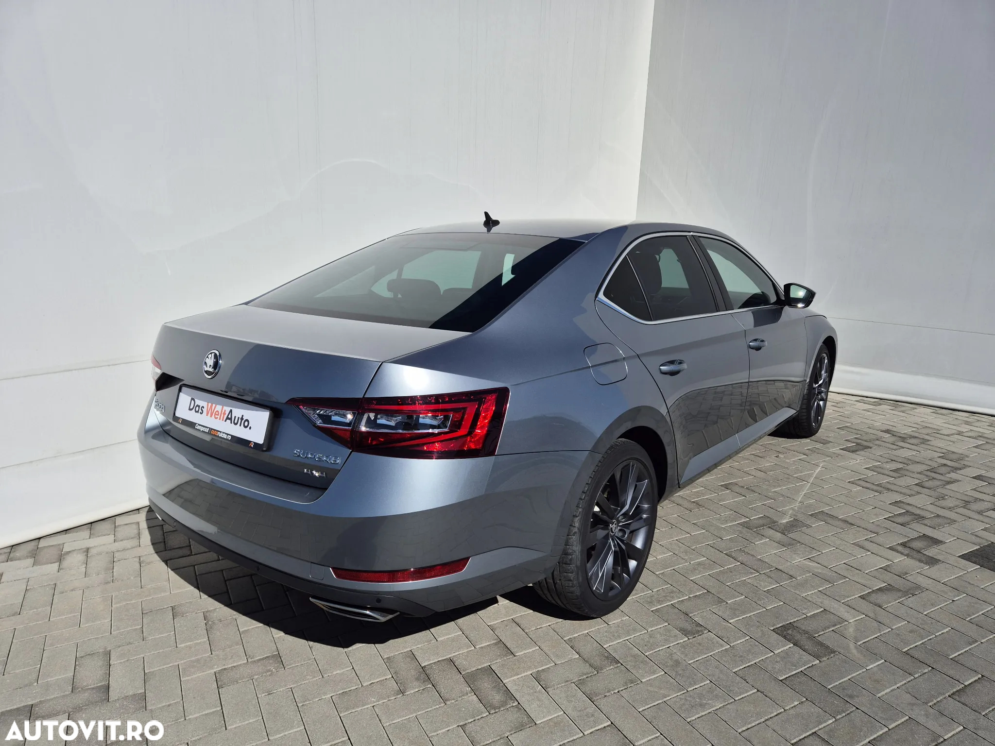 Skoda Superb 2.0 TSI 4X4 DSG Style - 5