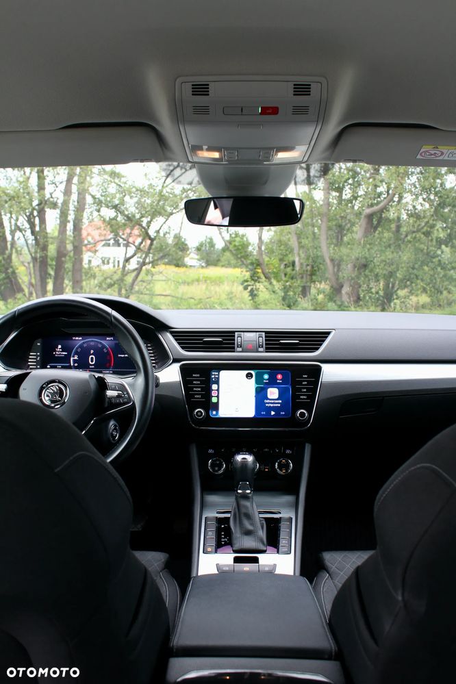 Skoda Superb 2.0 TSI Ambition DSG - 11
