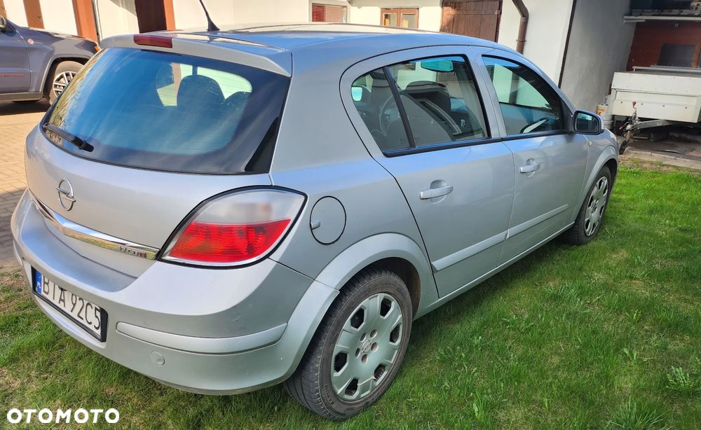 Opel Astra 1.7 CDTI Elegance - 5