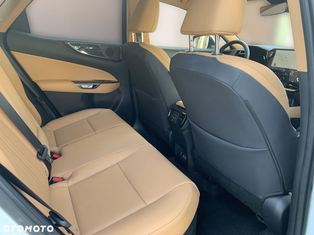 Lexus NX 350h Prestige AWD - 17