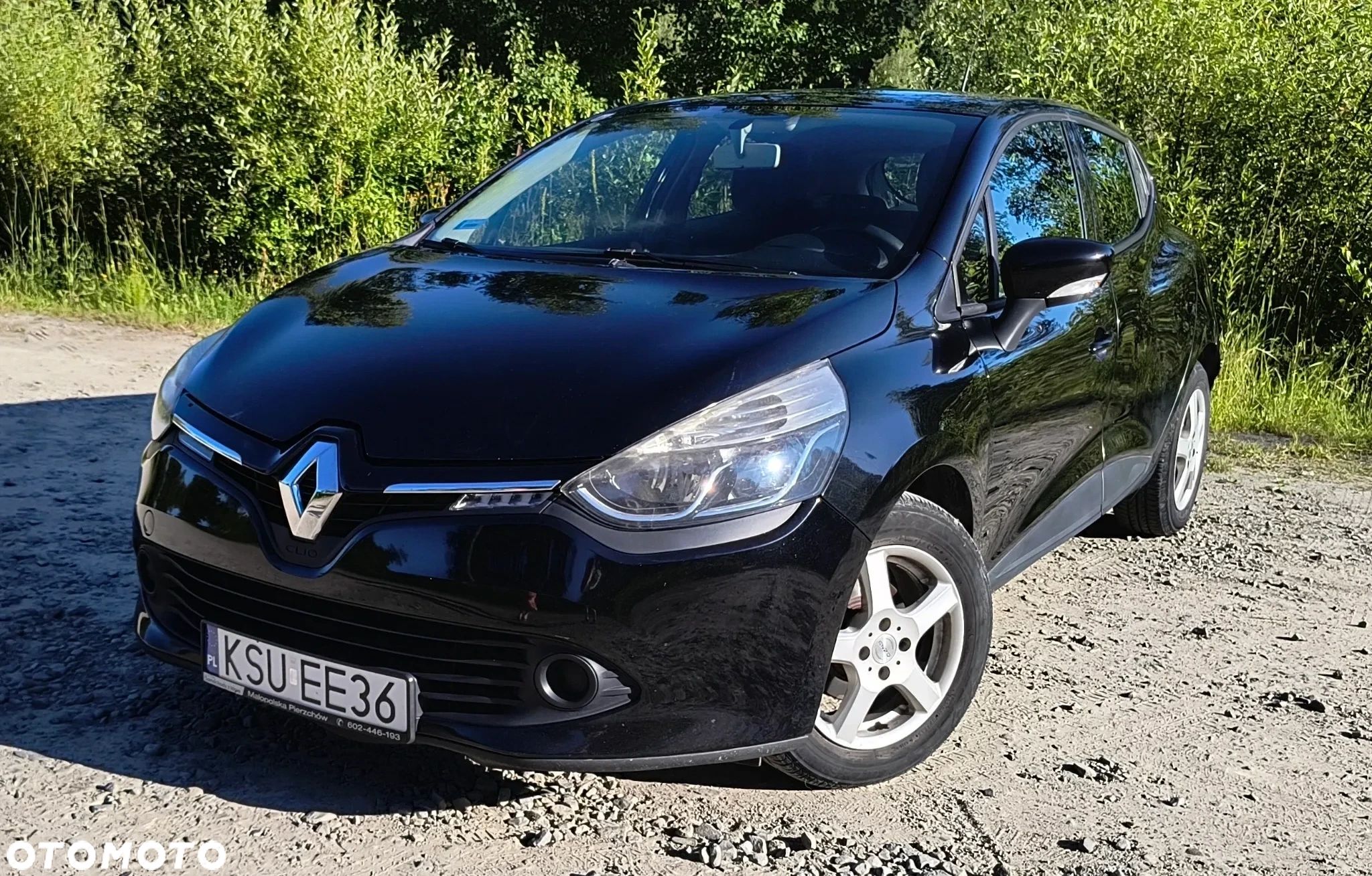 Renault Clio 1.2 16V 75 Expression - 1