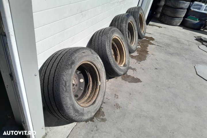 Jante tabla cu anvelope 15 - set 215 / 70 R 15 C Citroen Jumper 2 [2n - 7