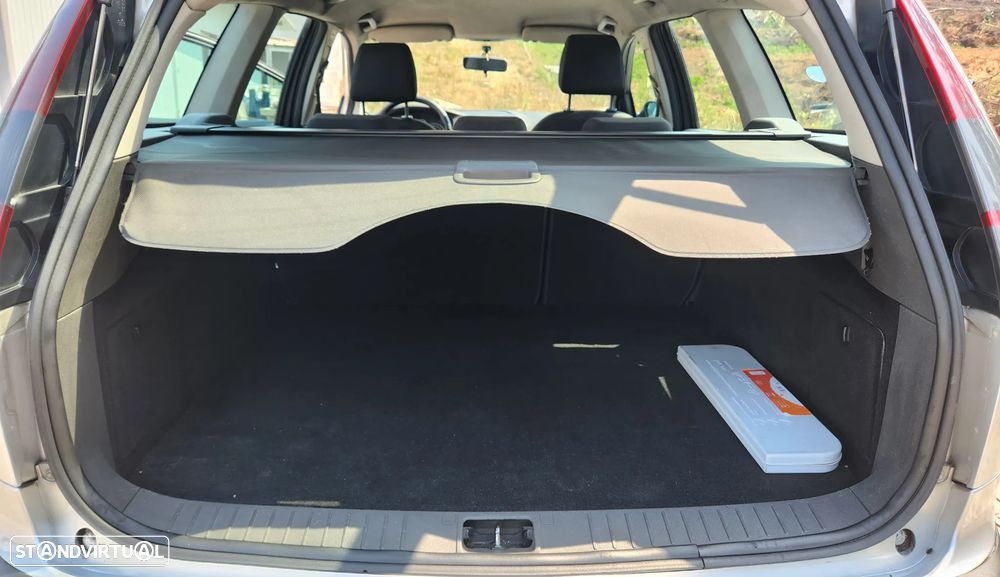 Ford Focus SW 1.6 TDCi Sport - 14