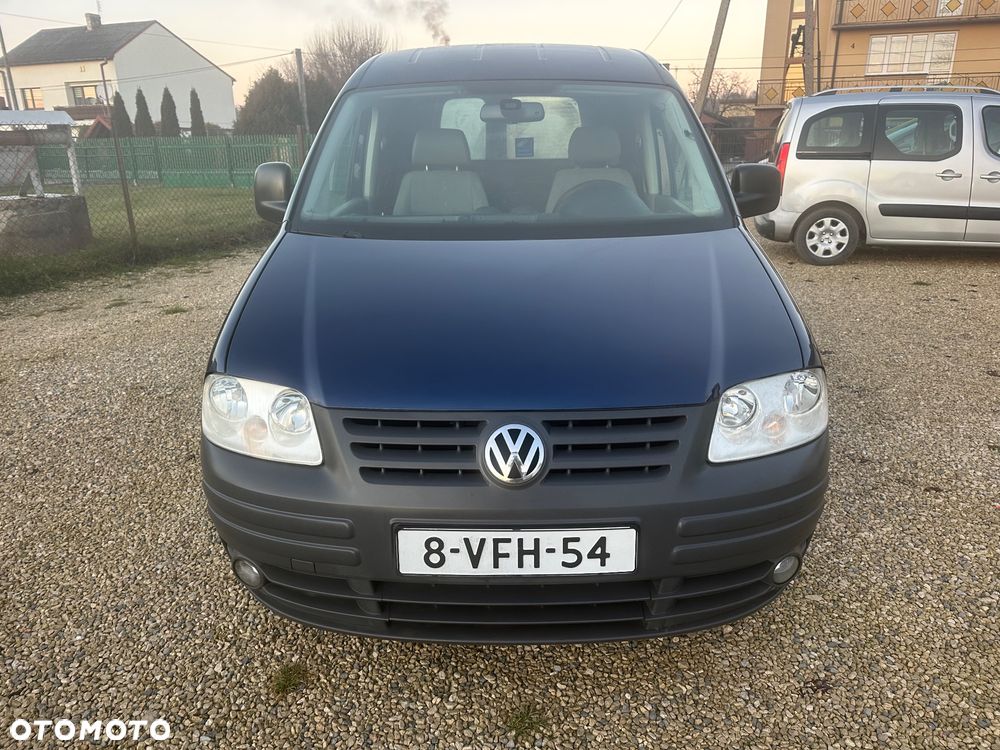 Volkswagen Caddy - 10