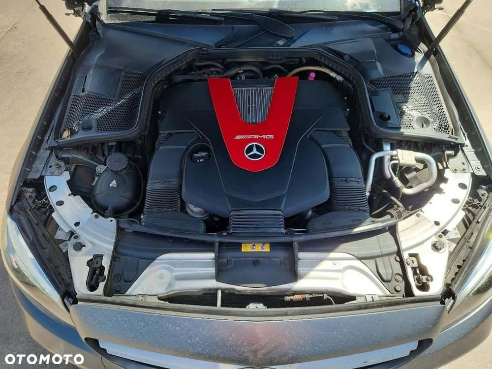 Mercedes-Benz Klasa C AMG 43 4Matic 9G-TRONIC - 11
